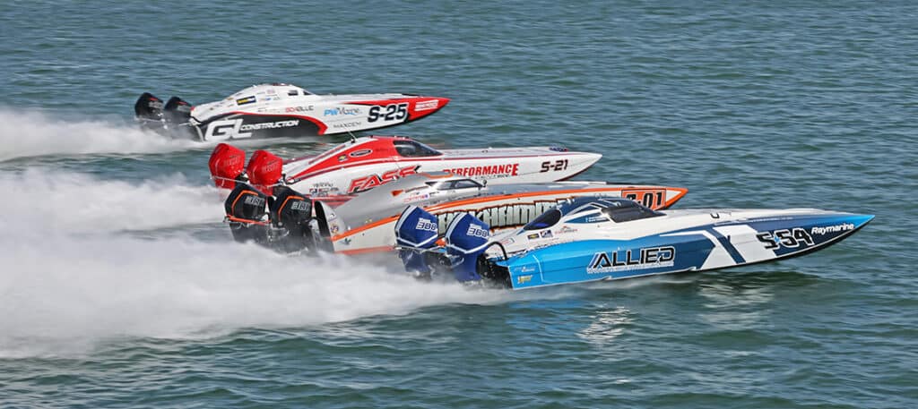 Spectacular Weekend of Powerboat Racing at Clearwater Offshore Nationals!!